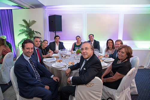 Imagen cena benéfica 112