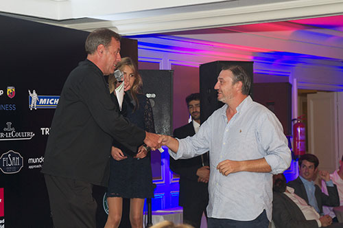 Imagen cena benéfica 75
